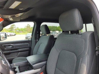 2019 RAM 1500 Big Horn/Lone Star Crew Cab 4x4 6'4' Box