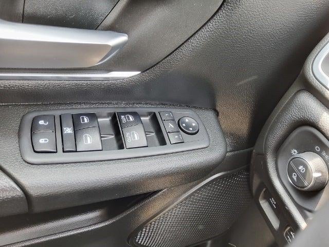 2019 RAM 1500 Big Horn/Lone Star Crew Cab 4x4 6'4' Box