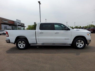 2019 RAM 1500 Big Horn/Lone Star Crew Cab 4x4 6'4' Box