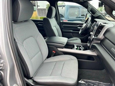 2024 RAM 1500 Big Horn Crew Cab 4x4 6'4' Box
