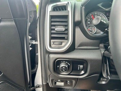 2024 RAM 1500 Big Horn Crew Cab 4x4 6'4' Box