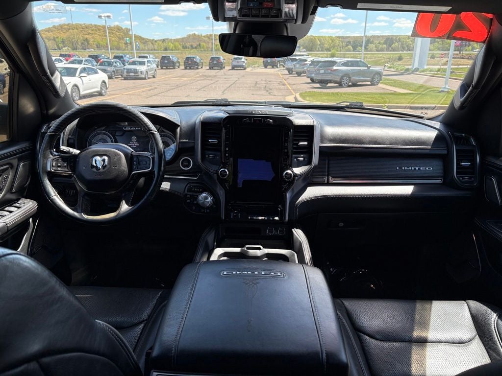 2020 RAM 1500 Limited Crew Cab 4x4 6'4' Box