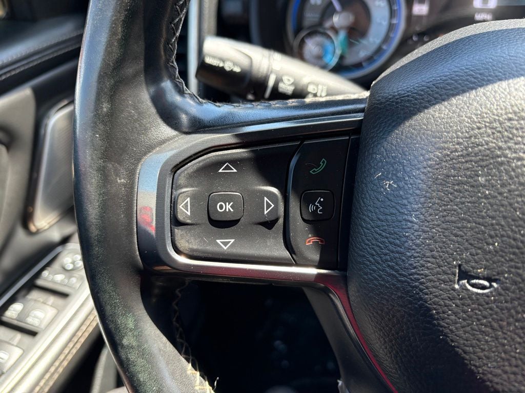 2020 RAM 1500 Limited Crew Cab 4x4 6'4' Box