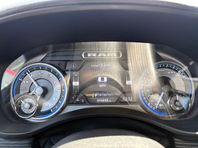 2020 RAM 1500 Limited Crew Cab 4x4 6'4' Box