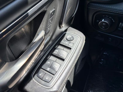 2020 RAM 1500 Limited Crew Cab 4x4 6'4' Box