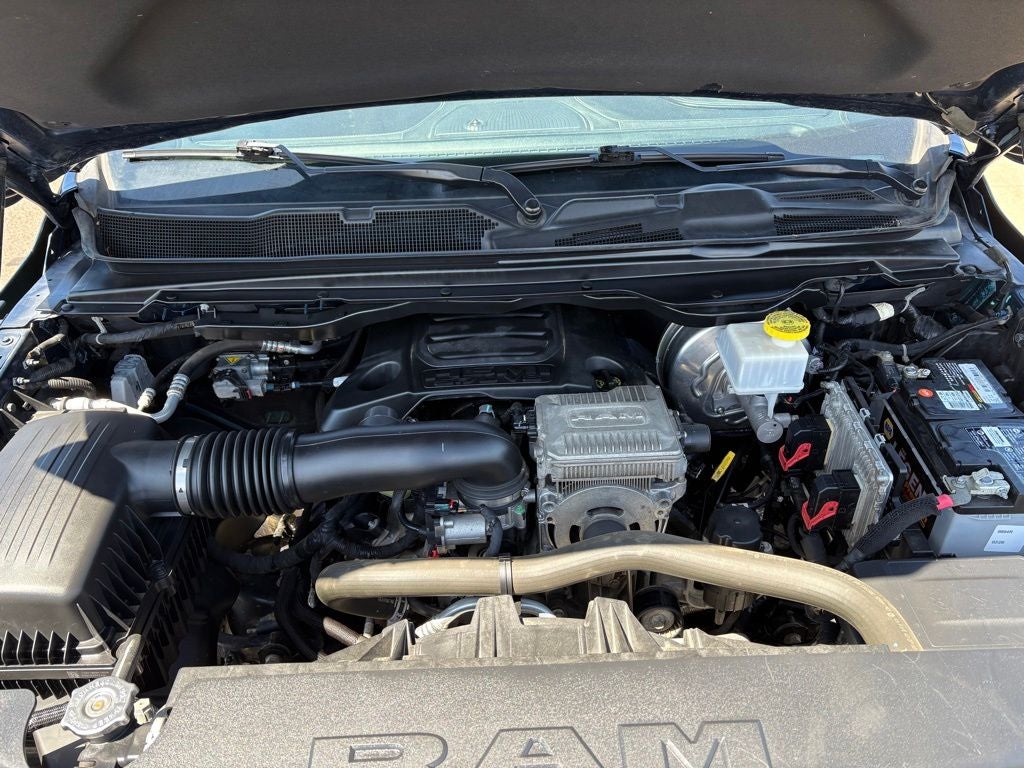 2020 RAM 1500 Limited Crew Cab 4x4 6'4' Box