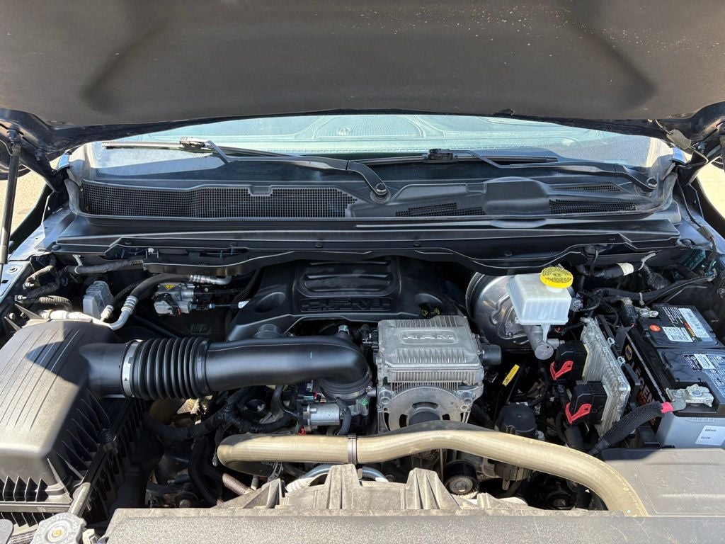 2020 RAM 1500 Limited Crew Cab 4x4 6'4' Box