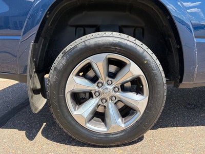 2020 RAM 1500 Limited Crew Cab 4x4 6'4' Box