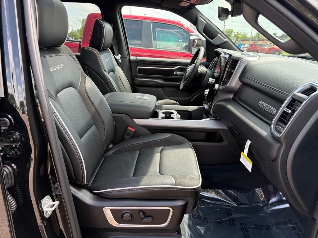 2026 RAM Ram 1500 RAM 1500 LARAMIE CREW CAB 4X4 6'4' BOX