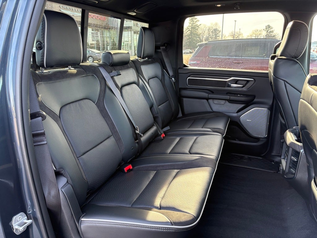 2026 RAM Ram 1500 RAM 1500 LARAMIE CREW CAB 4X4 6'4' BOX