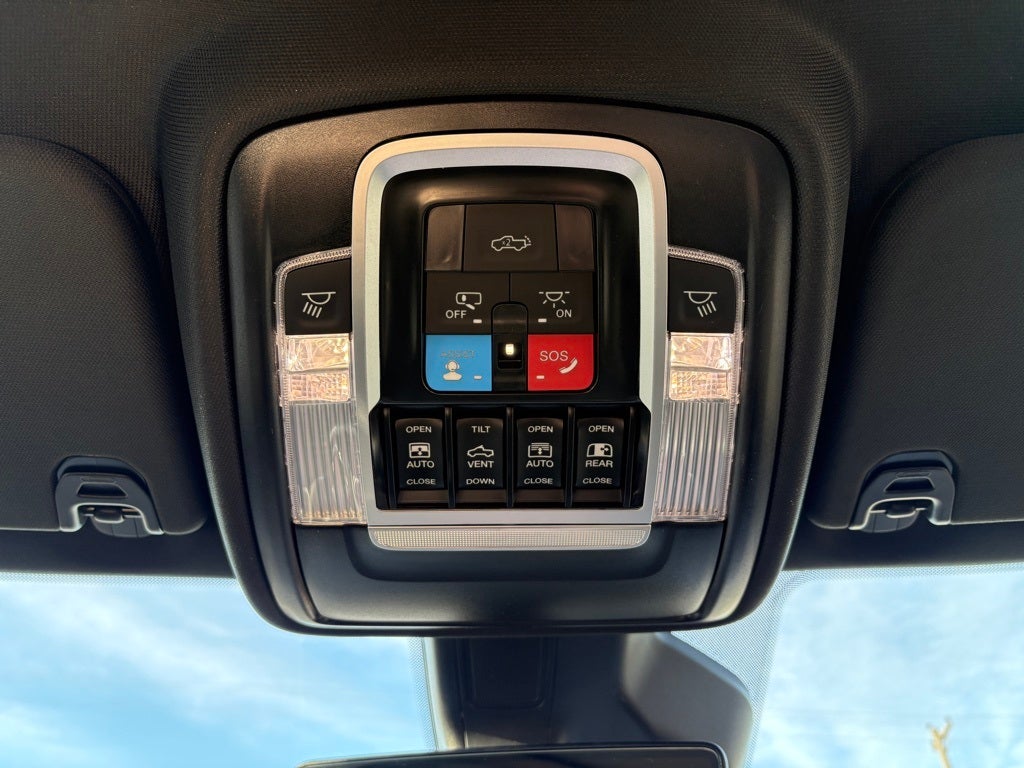 2026 RAM Ram 1500 RAM 1500 LARAMIE CREW CAB 4X4 6'4' BOX