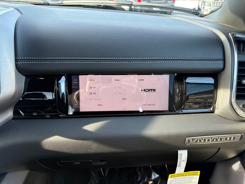 2026 RAM Ram 1500 RAM 1500 LARAMIE CREW CAB 4X4 6'4' BOX