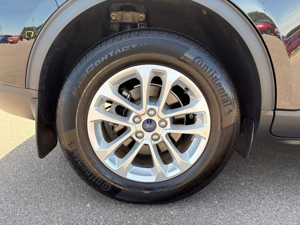 2021 Ford Escape SE