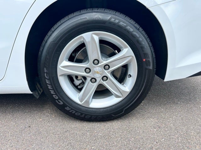 2024 Chevrolet Malibu FWD LS