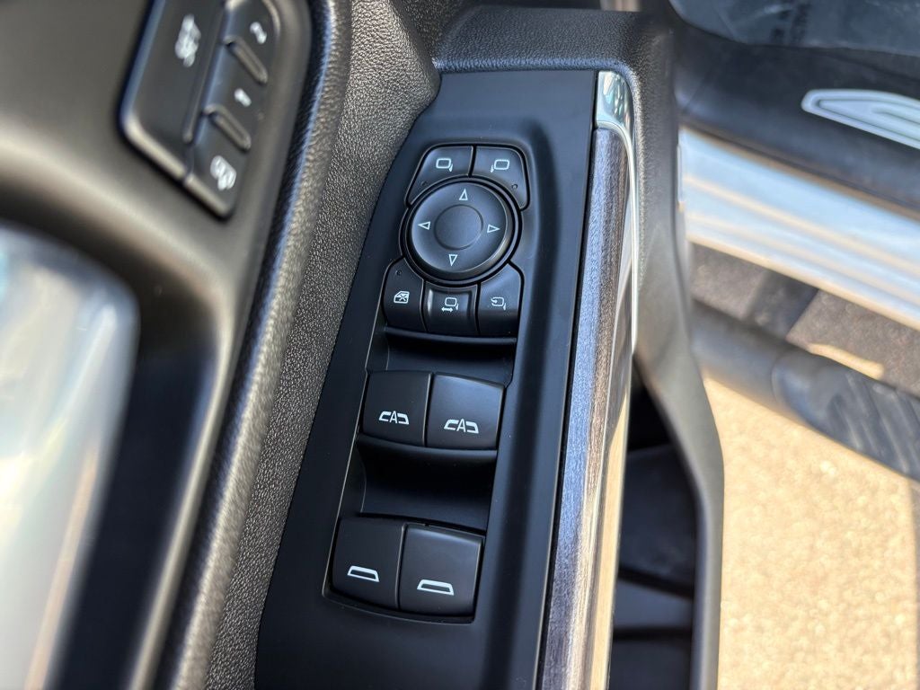 2023 Chevrolet Silverado 3500HD 4WD Crew Cab Standard Bed LTZ