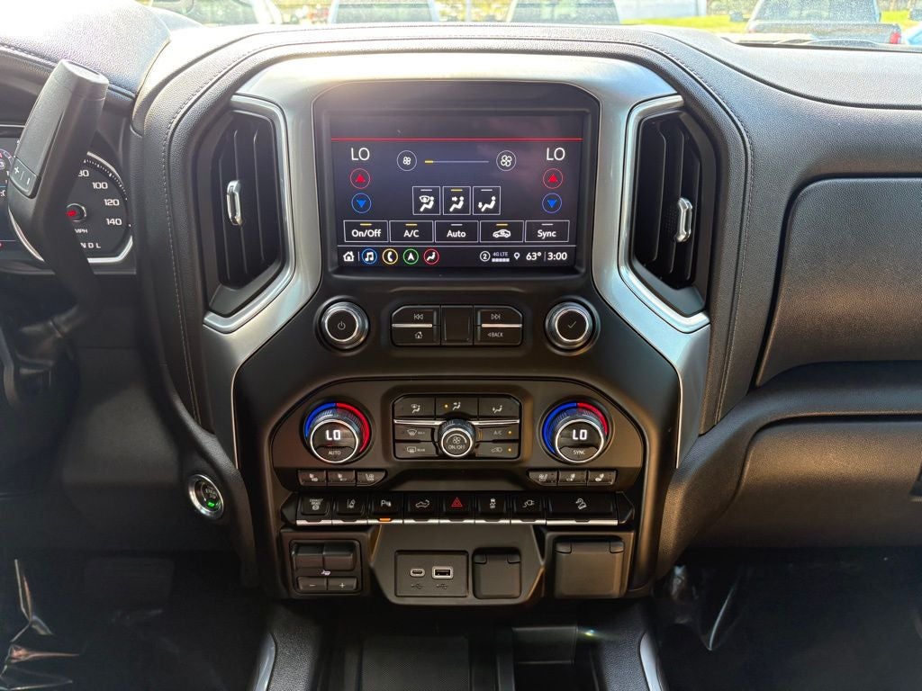 2023 Chevrolet Silverado 3500HD 4WD Crew Cab Standard Bed LTZ