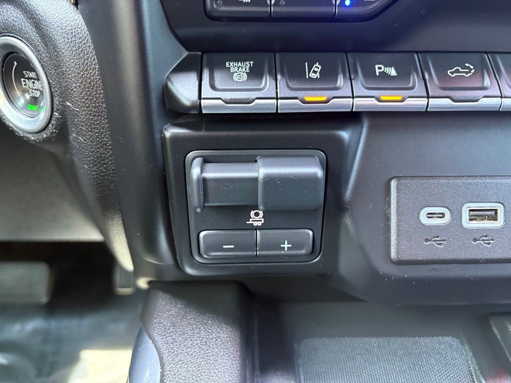 2023 Chevrolet Silverado 3500HD 4WD Crew Cab Standard Bed High Country