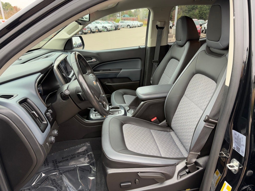 2022 Chevrolet Colorado 4WD Crew Cab Short Box Z71