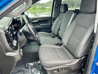 2022 Chevrolet Silverado 1500 4WD Crew Cab Short Bed RST