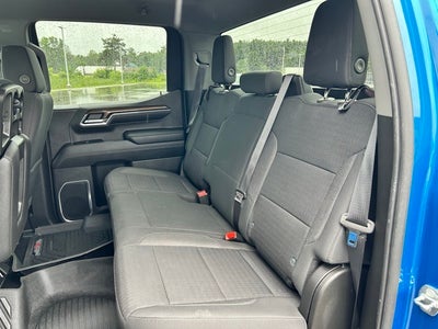 2022 Chevrolet Silverado 1500 4WD Crew Cab Short Bed RST