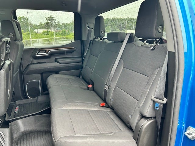 2022 Chevrolet Silverado 1500 4WD Crew Cab Short Bed RST