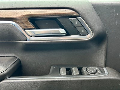 2022 Chevrolet Silverado 1500 4WD Crew Cab Short Bed RST