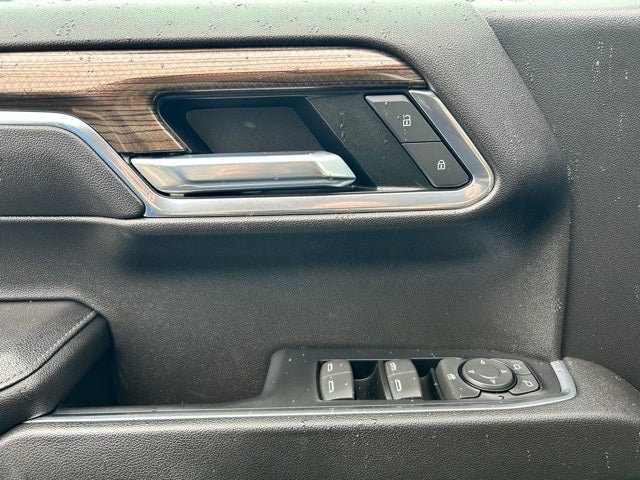 2022 Chevrolet Silverado 1500 4WD Crew Cab Short Bed RST