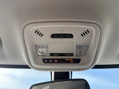 2020 Chevrolet Traverse AWD LT Cloth