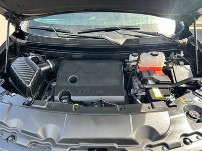 2023 Chevrolet Traverse AWD LT Leather