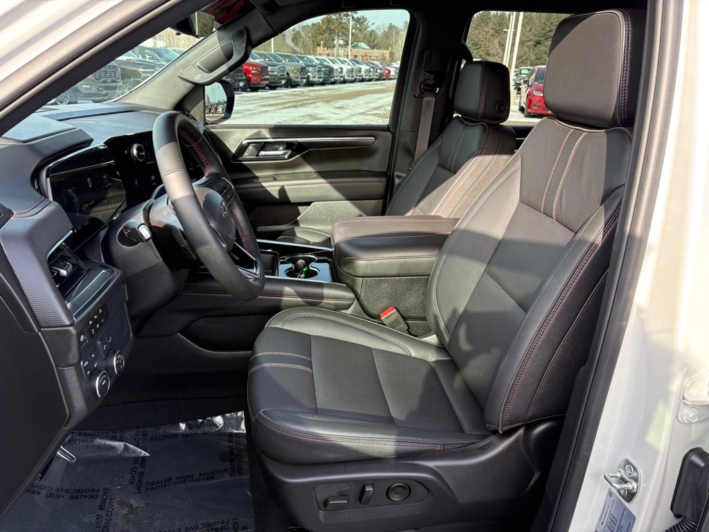 2025 Chevrolet Tahoe 4WD RST