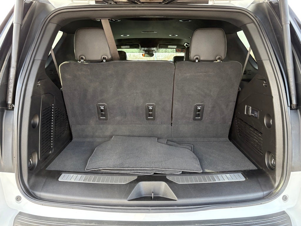 2025 Chevrolet Tahoe 4WD RST