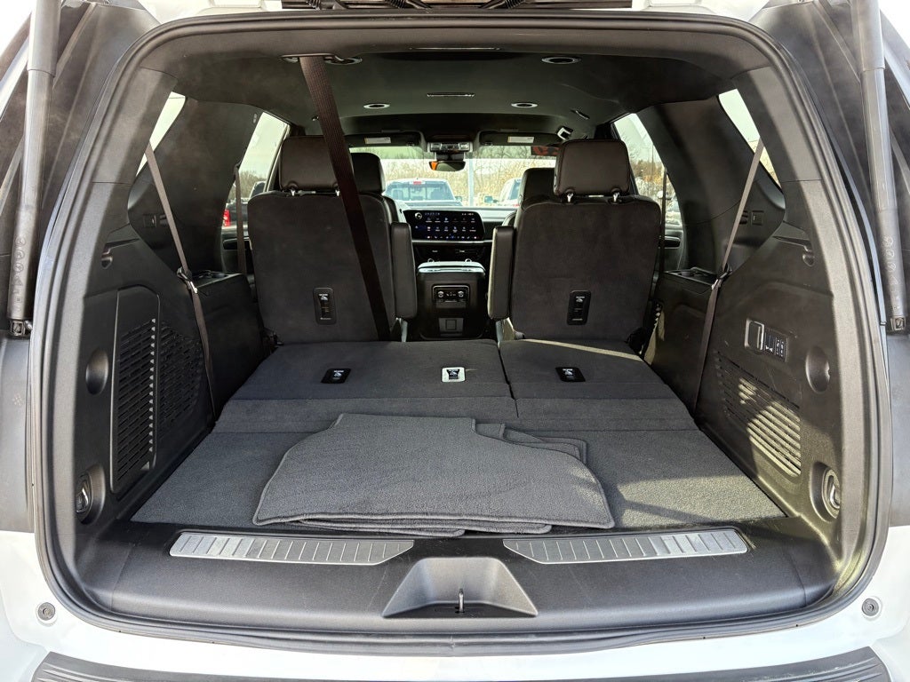 2025 Chevrolet Tahoe 4WD RST