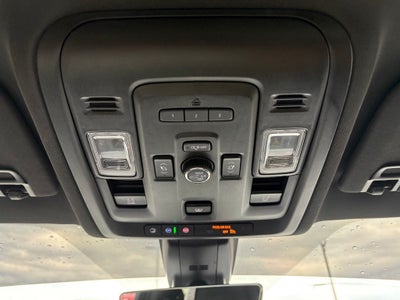 2021 Chevrolet Suburban 4WD High Country
