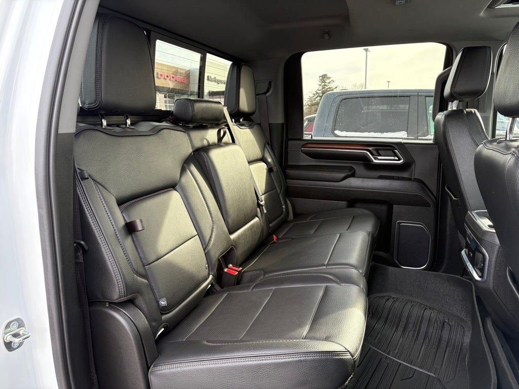 2024 GMC Sierra 3500HD Denali