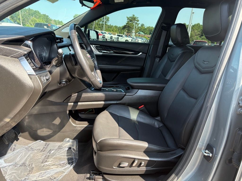 2023 Cadillac XT6 AWD Premium Luxury