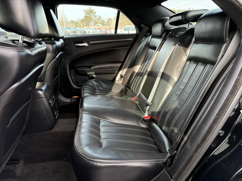 2016 Chrysler 300 300S