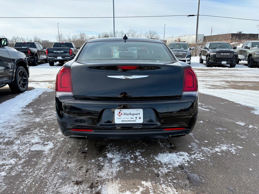 2016 Chrysler 300 300S