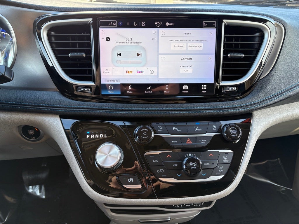 2021 Chrysler Pacifica Touring L