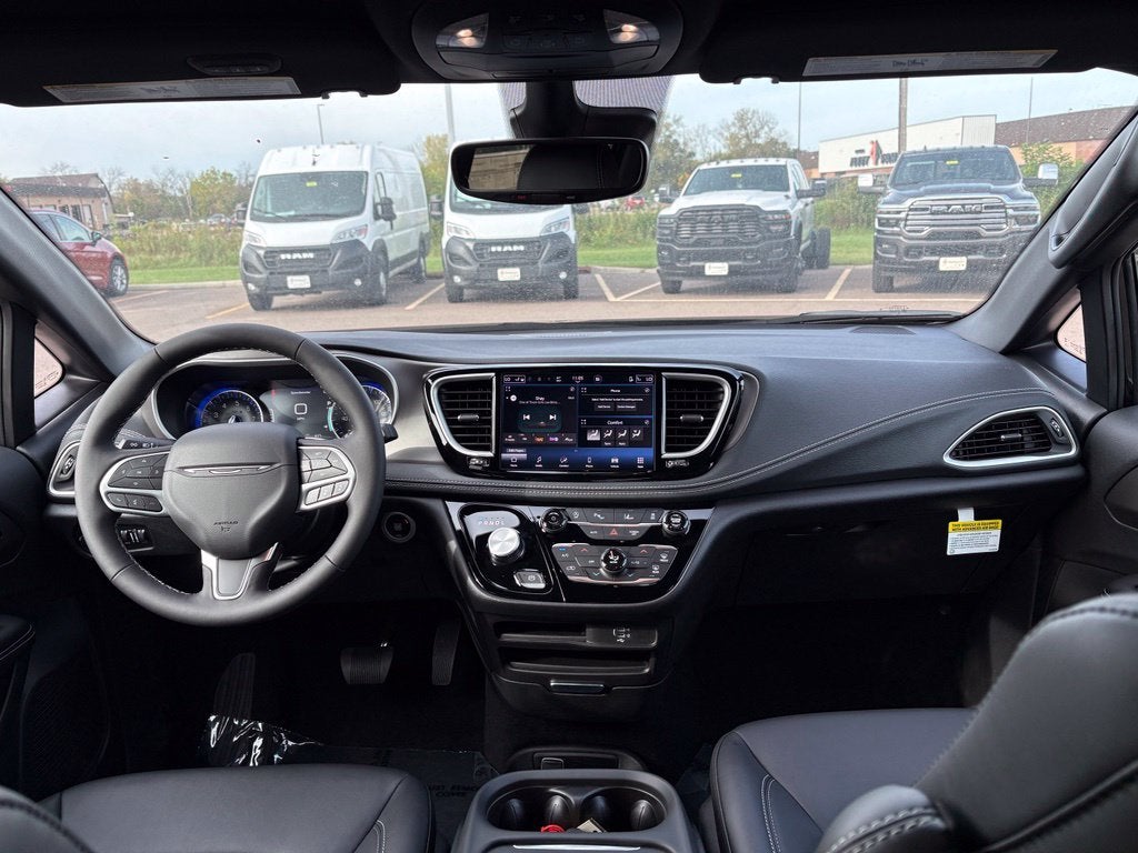 2027 Chrysler Pacifica PACIFICA SELECT