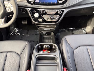 2027 Chrysler Pacifica PACIFICA SELECT