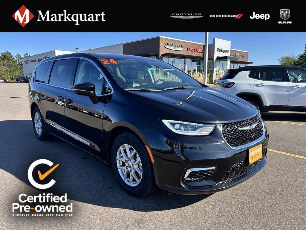 2024 Chrysler Pacifica Touring L