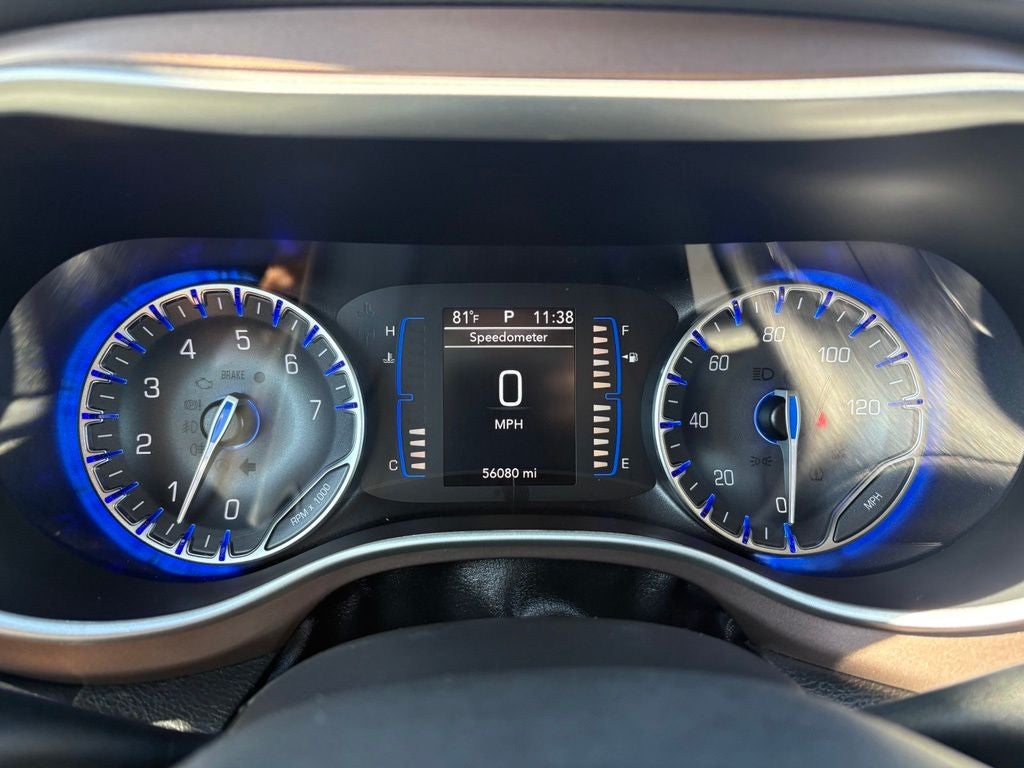 2022 Chrysler Voyager LX