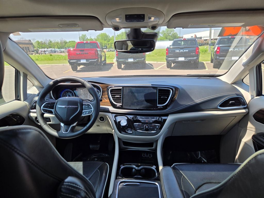 2024 Chrysler Pacifica Limited