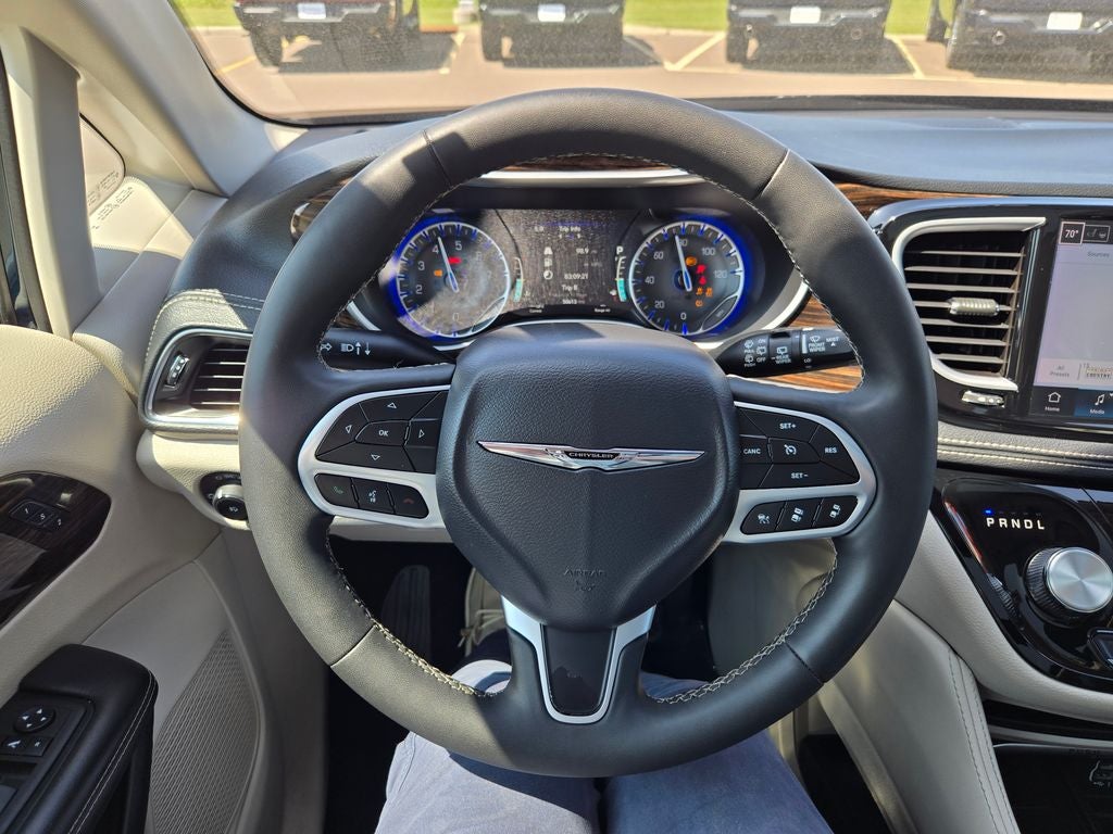 2024 Chrysler Pacifica Limited
