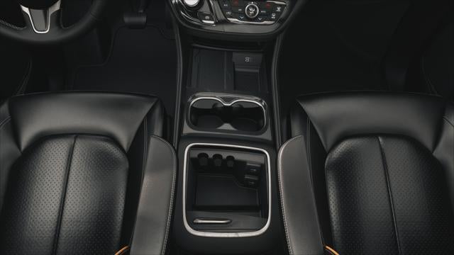 2027 Chrysler Pacifica PACIFICA LIMITED