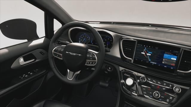 2027 Chrysler Pacifica PACIFICA LIMITED