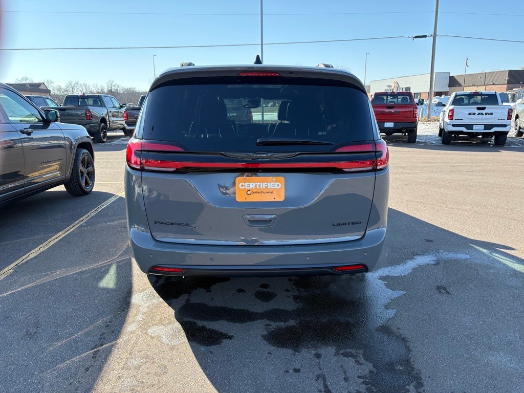 2025 Chrysler Pacifica Limited