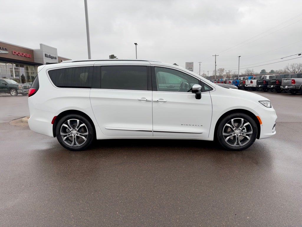 2026 Chrysler Pacifica PACIFICA PINNACLE