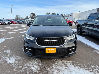 2024 Chrysler Pacifica Hybrid Select