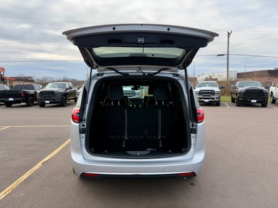 2026 Chrysler Pacifica PACIFICA SELECT AWD